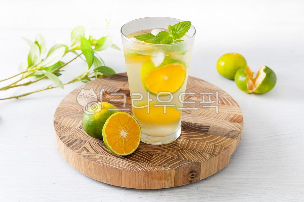 Tangerines,green tangerines,fresh tangerines,tangerine ade,green tangerine ade,green tangerine juice,tangerine juice,tangerine tea,green tangerine tea,green tangerine drink,green tangerine recipe,tangerine recipe,tangerine,green tangerine,gr