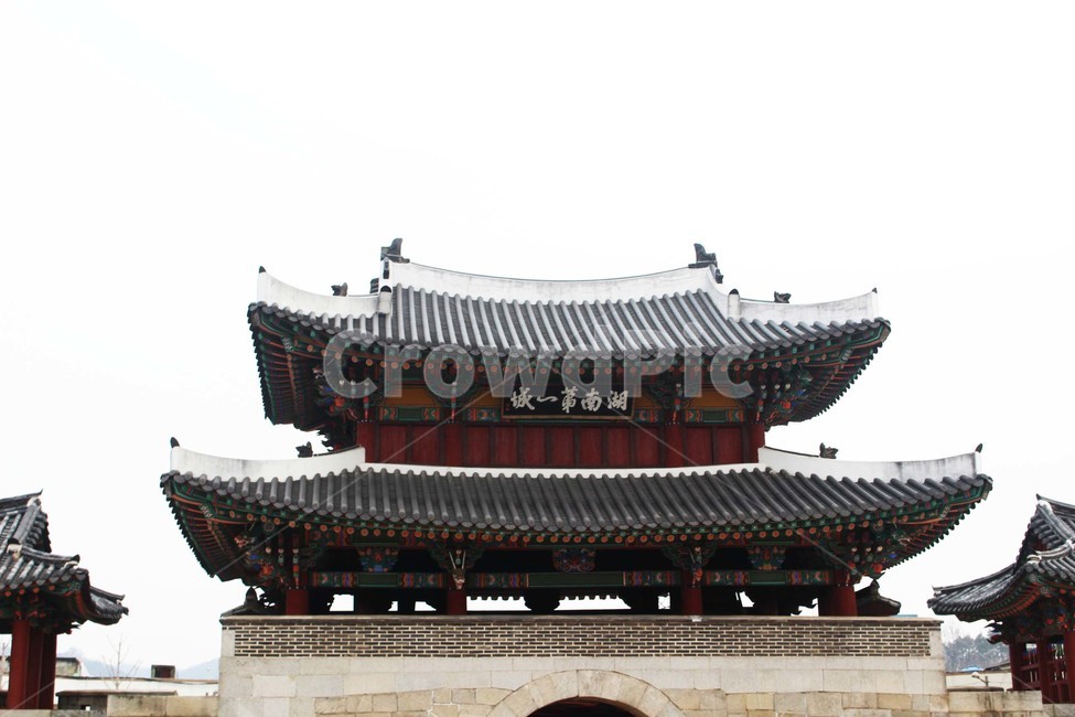 한국,전통,지붕,한옥,기와,건축,건물,집,녹청,기와지붕,한옥지붕,풍납문,전주,한국전통,한국문화,korean traditional,korean culture,건축물,건물외관,exterior,building,structure,architecture,construction