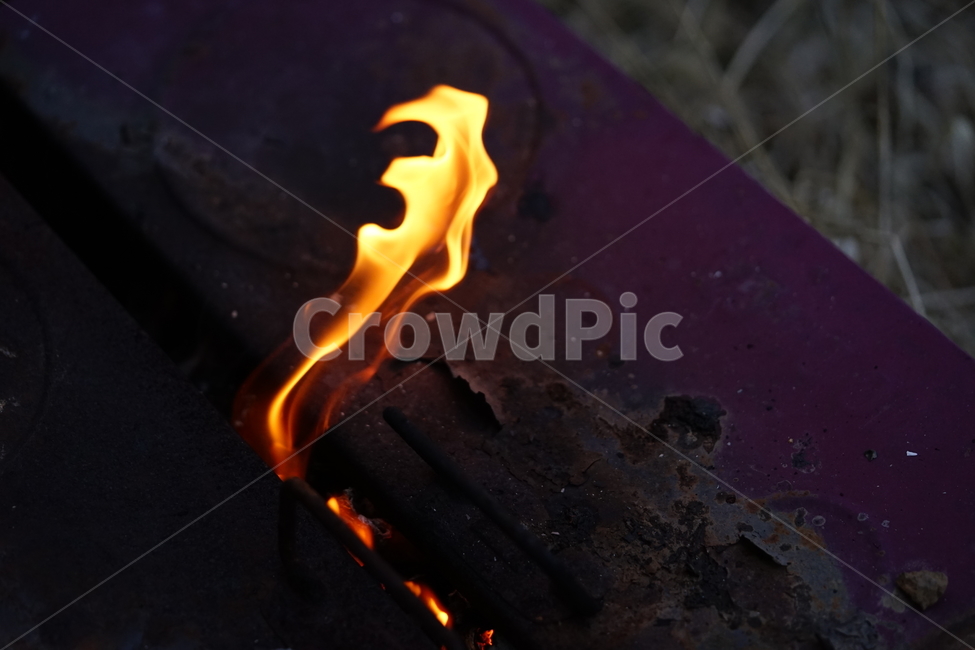 불,불꽃,파이어,불씨,화염,fire,접사,열기,온도,장작,감성,온기,레드,빨강,컬러,색감