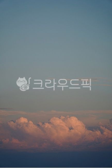 East Sea,Sky,Clouds,Sea Clouds,Cumulus Clouds,Blue Sky,Pretty Sky