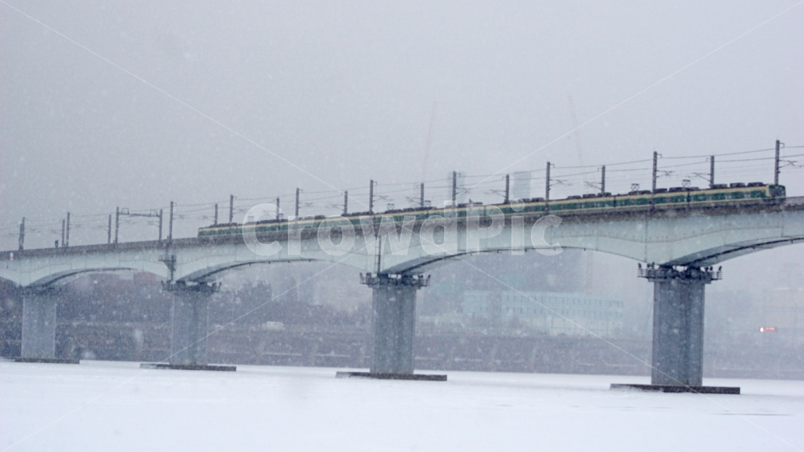 한강,당산청교,눈,겨울,다리,겨울,계절,winter,season,교통,교통수단,traffic,transportation,nature,자연,outdoors,옥외