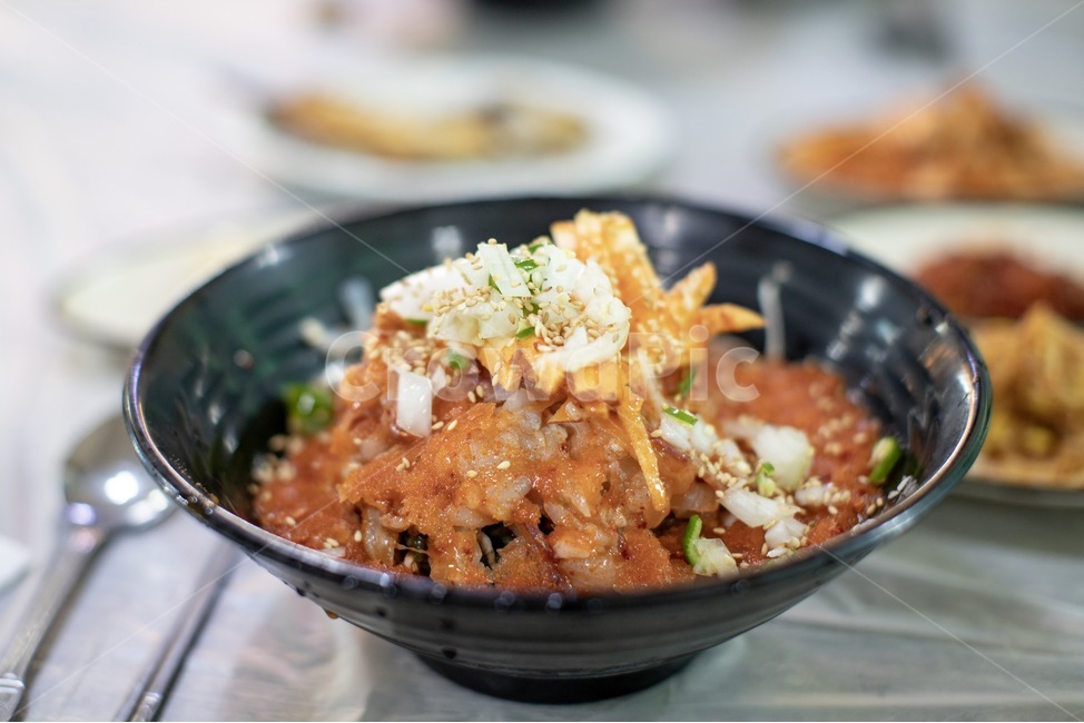 회무침,물회,회덮밥,요리,음식,씨푸드,음식,식재료,요리,food,cook,meal,dishes,food reserves,수산물,해산물,fishery products,seafood,한식,한국음식,한국요리,korean food,korean dishes,korean meal,korean cook