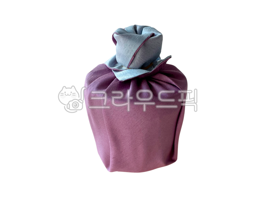 gift,Traditional packaging,holidaygift,Lunar New Year gift,wrapper,Thanksgiving,koreantraditionalpackaging,wrapping cloth,paperwrapping,koreanholiday,traditionalpackagin,holiday gift,koreanholidaygift,Chuseok,new year,cloth