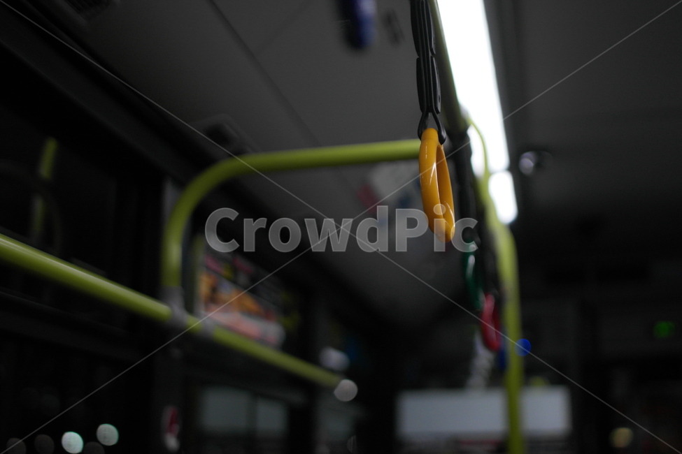 버스,손잡이,감성,실내,노란색,버스안,교통,교통수단,traffic,transportation
