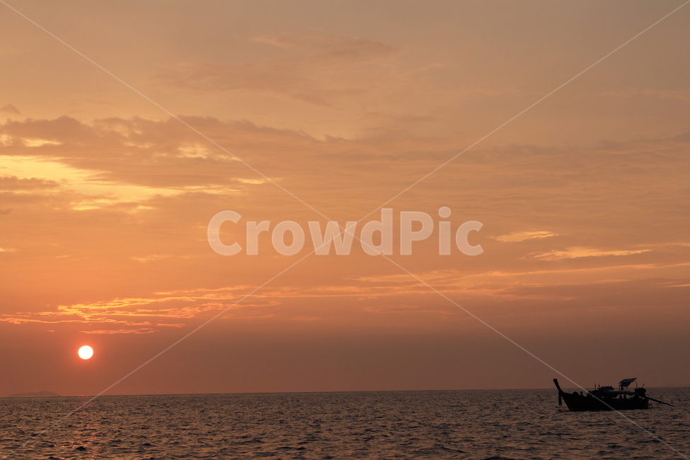 일몰,석양,sunset,seasunset,sea,대양,ocean,붉은하늘,redsky,자연,nature,dusk,황혼,dawn,하늘,sky,새벽,보트,boat,바다,자연,풍경,nature,landscape