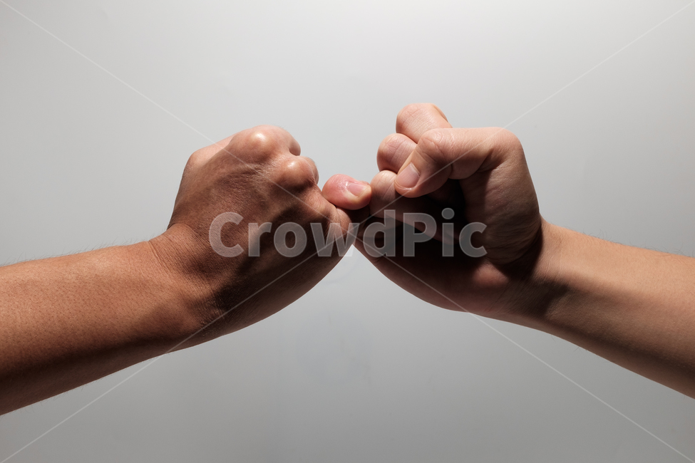 의사소통,손,남성,약속,유대감,사람들,사람,성인,남자,일체감,팔,신체일부,몸,body