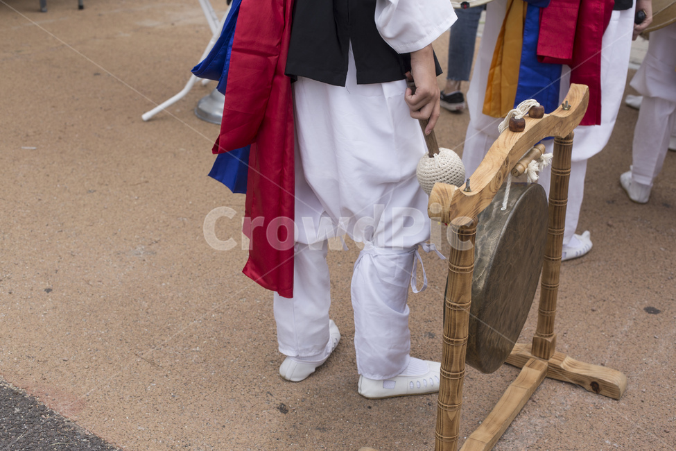 풍물놀이,농악놀이,사물놀이,농악,민속,징,의상,축제,한국전통,한국문화,korean traditional,korean culture,사람,인물,인간,human,person,축제,행사,festival,carnival,event