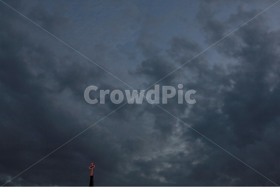 교회,십자가,종교,암울한,어두운,날씨,비오는,무서운,dark,quiet,relaxation,gray,storm,cross,church,jesus,religion,christ,old,cemetery,weather,dramatic,christian,symbol,god,history,stormy,cloudy,christianity,concept,statue,religious,architecture,cloud,scary,moody,자연,풍경,nature,landscape,종교,신앙,religion,belief,faith,outdoors,옥외
