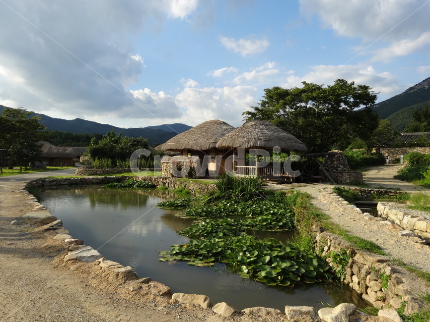 pond,nature,자연,water,물,전통마을,시골,마을,풍경,landscape,country,rural,town