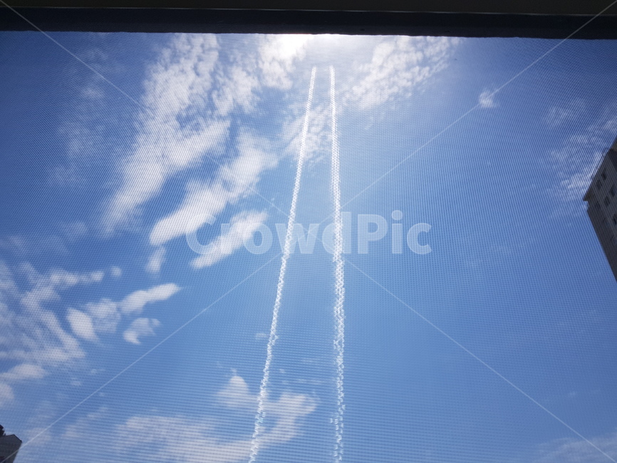 구름,하늘,파란하늘,풍경,자연,sky,cloud,bluesky,창문에서,착시