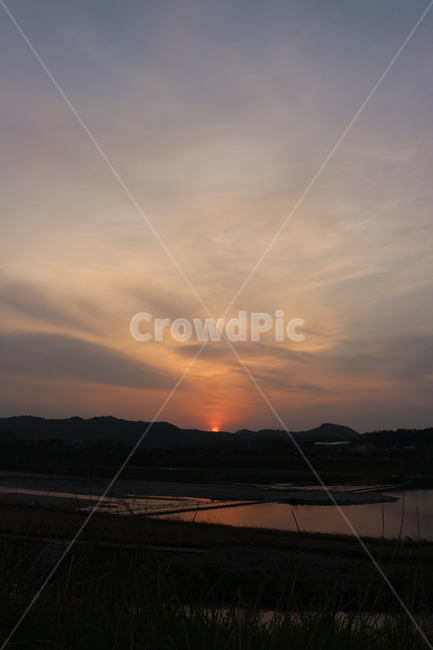 자연풍경,석양,낙조,노을,일몰,실루엣,반영,강,화려한,아름다운