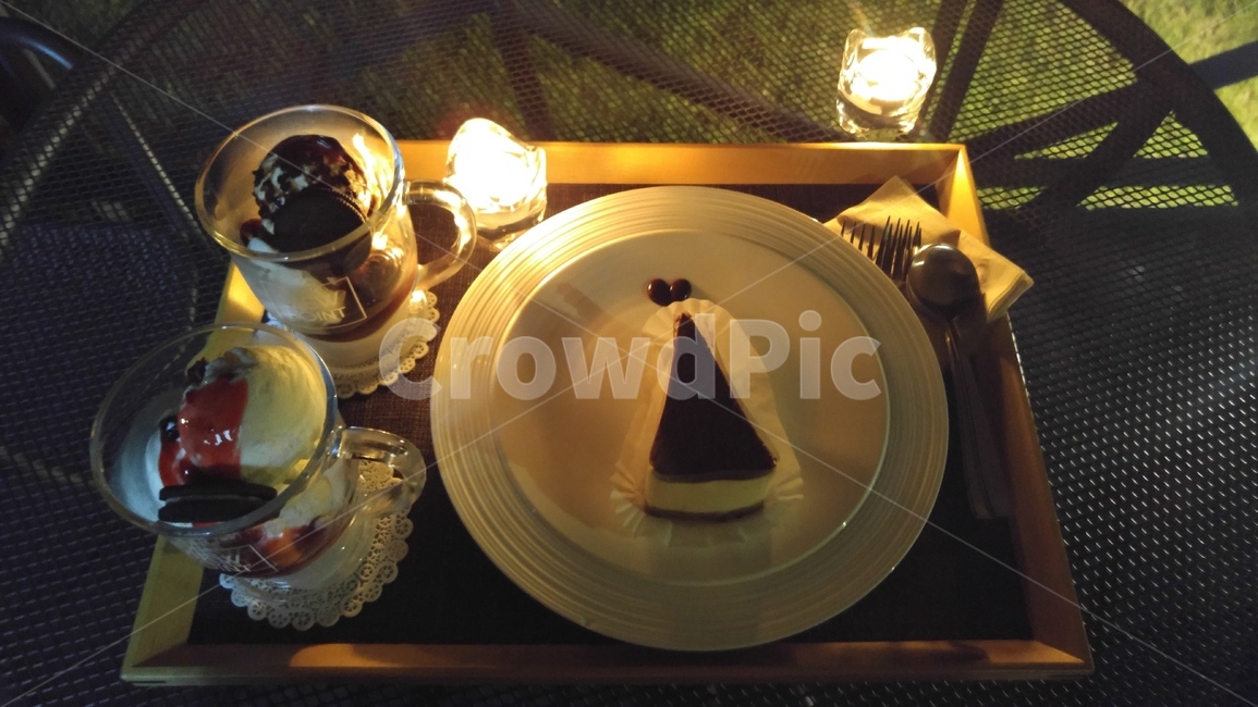 카페,케이크,분위기있는,야경,음식,디저트,간식,후식,dessert,snack