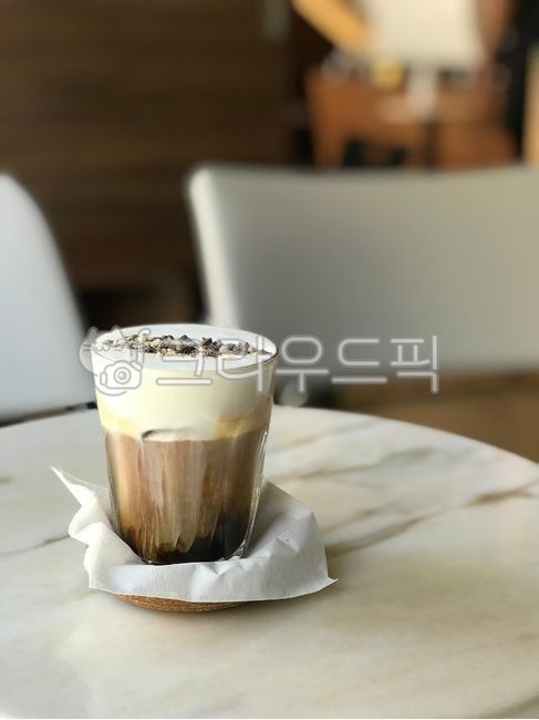 Vienna Coffee,coffee drink,coffee,Einspenner,coffee menu,cream coffee,iced coffee
