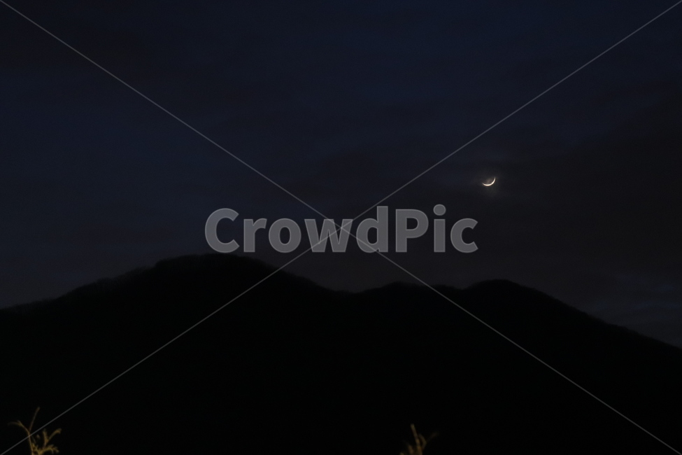 하늘,야경,해질녘,달,sky,moon,자연,풍경,nature,night,자연,풍경,nature,landscape,야경,밤,nightscape,night,outdoors,옥외
