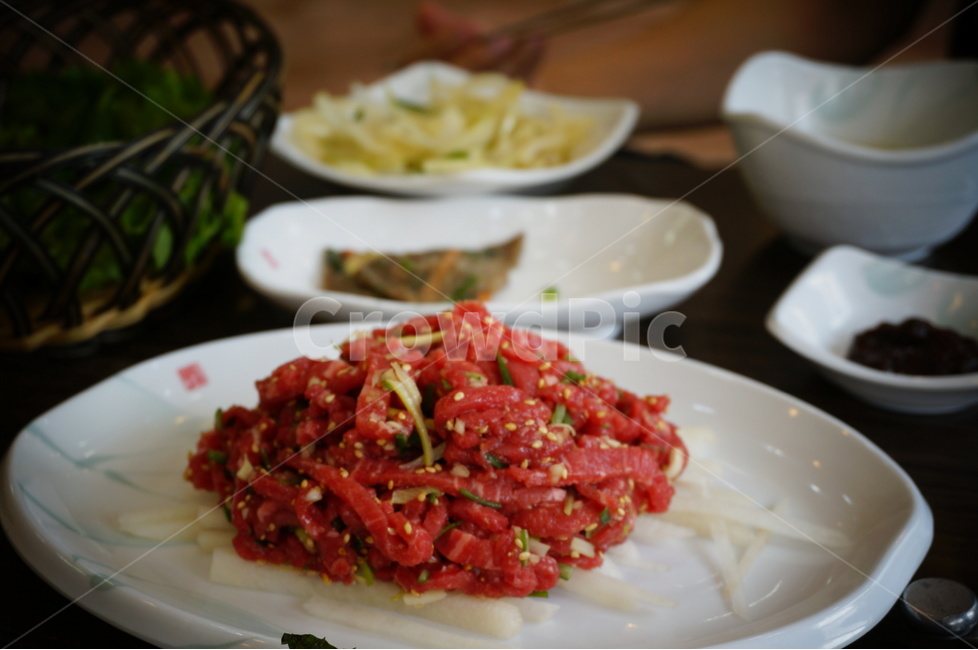 음식,육회,한식,소고기,접시,한접시,음식,식재료,요리,food,cook,meal,dishes,food reserves,육류,고기,meat