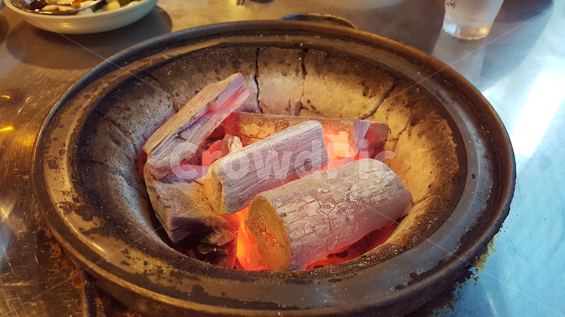 화로,숯,숯불,음식,고기,난로