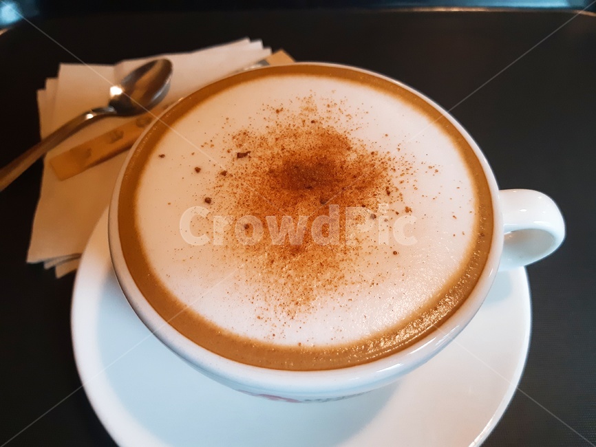 카푸치노,커피,coffee,카페,기다림,거품,휴식,시나몬