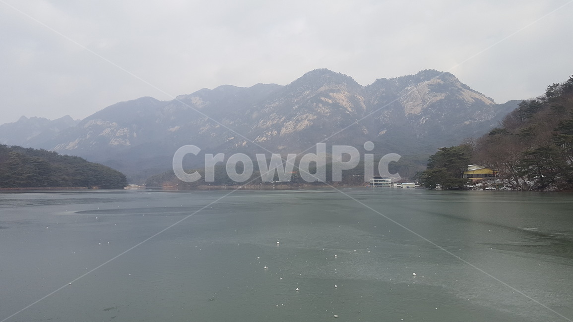 산정호수,포천산정호수,호수,겨울산정호수,눈내린산정호수,눈내린호수,겨울호수