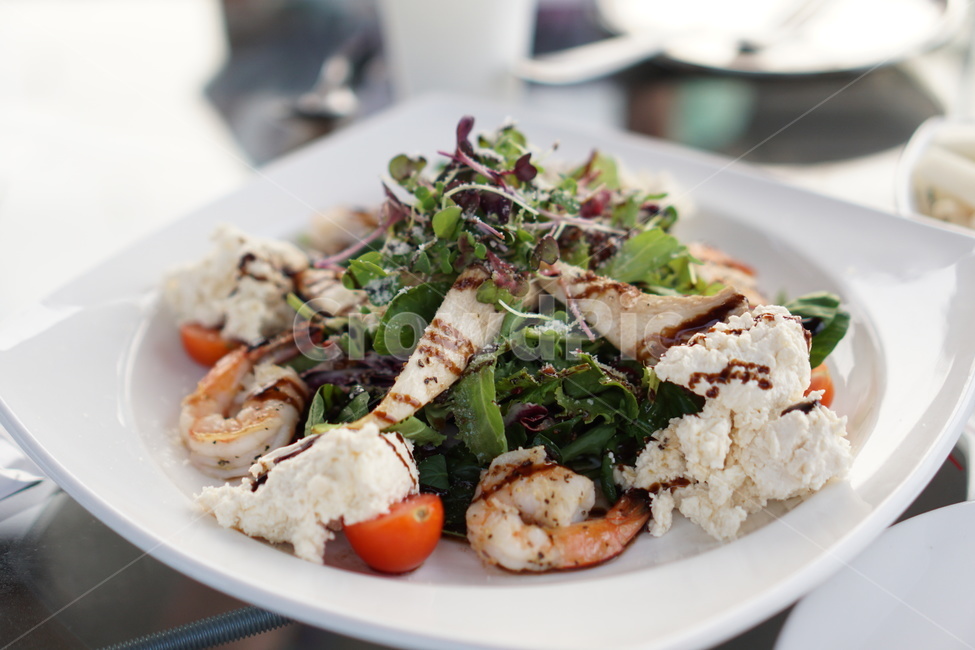 salad,shrimp,ricotta,Cherry tomato,savory,vegetable,cheese,appetizing,white,healthy food,diet food,cooking,Ricotta Cheese,yummy,restaurant,delicious,food,meal,balsamic,White,tasty,low calorie,fresh