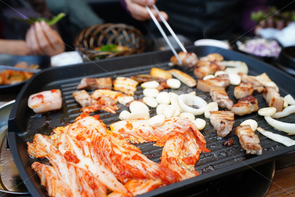 한식,고기,돼지고기,육류,육식,구이,식사,먹거리,음식,푸드,삼겹살,술안주,단백질