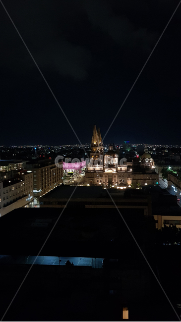 nature,자연,landscape,경치,outdoors,옥외,scenery,spire,첨탑,steeple,뾰족한탑,tower,architecture,건축물,building,건물,aerialview,조감도,야경,역사적인,풍경