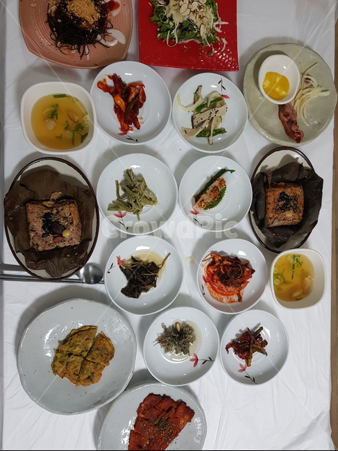 반찬,음식,한식,나물,건강,배고픔,밥,요리