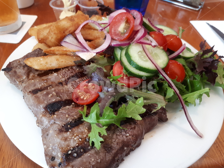 food,음식,seasoning,스테이크,샐러드,감자,포테이토,steak,양념