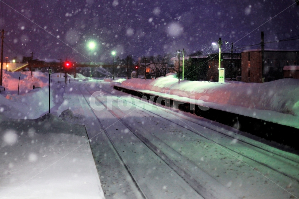 일본,삿포로,겨울,지하철,여행,눈,감성,사랑,행복,일상,겨울,계절,winter,season,야경,밤,풍경,nightscape,night,landscape,교통,교통수단,traffic,transportation,outdoors,옥외,snow,storm,폭풍,blizzard,눈보라,nature,자연