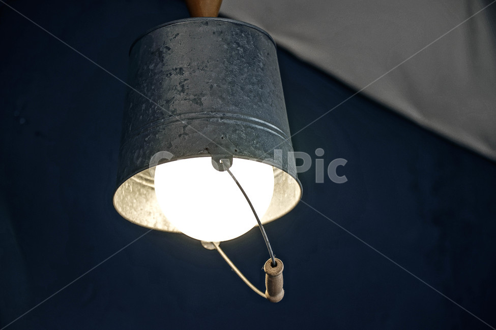 양동이,조명,전구,인테리어소품,장식,인테리어,실내디자인,interior design