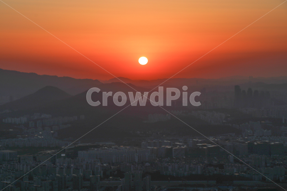 노을,해질녘,일몰,선셋,sunset,서울하늘,매직아워,해넘이,도시,풍경,city,landscape,한국도시풍경,한국도시경관,korea cityscape
