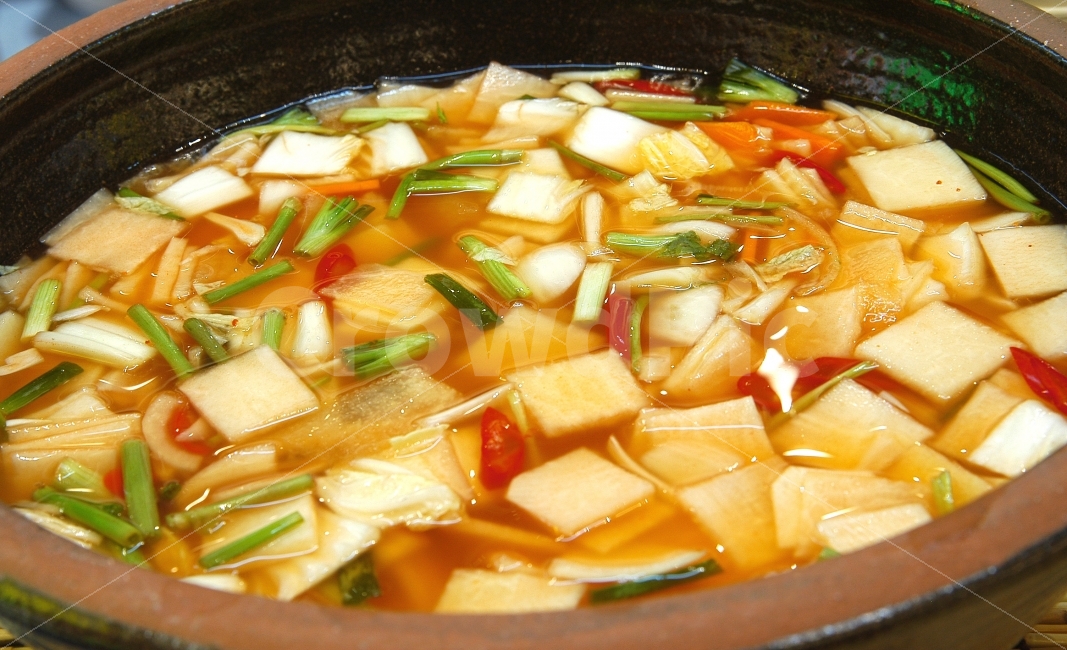 물김치,김치,김장,김장김치,무우,무김치,한식,한국,한국음식,음식,반찬,한국전통,한국문화,korean traditional,korean culture,음식,식재료,요리,food,cook,meal,dishes,food reserves,채소,야채,vegetables,한식,한국음식,한국요리,korean food,korean dishes,korean meal,korean cook