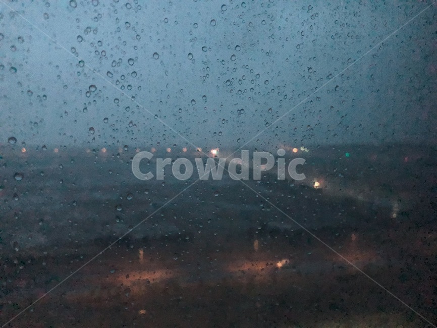 새벽,빛,비,어둠,우울,midnight,light,rain,dark,depressed,가로등,도로,풍경,배경,블루,인디고,blue,indigo,street,휴식,쓸쓸한,비,비오는날,rain,rainy