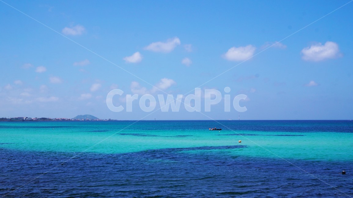 제주도,바다,하늘,민트,카약,구름,제주도바다,보트,자연,풍경,nature,landscape,제주도,jeju,jeju island,outdoors,옥외,azure sky,푸른 하늘,sky
