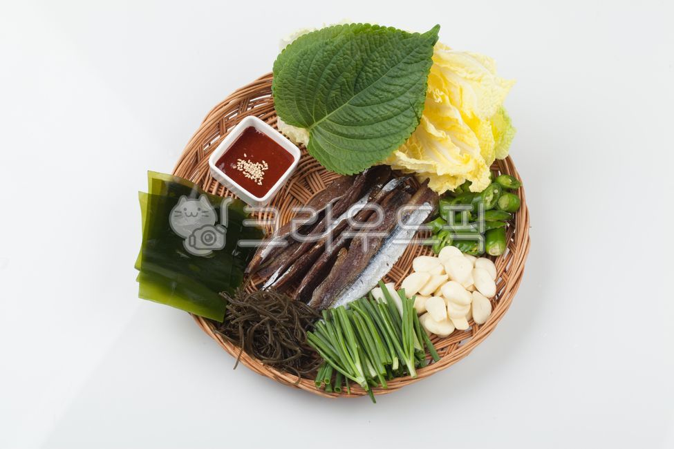 Gwamegi Hansang,Pohang and catfish,winter snacks,fish,vegetable,Guryongpo Gwamegi,Gwamegi,food,Pacific saury