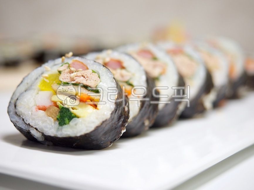 Tuna kimbap,kimbab,asianfood,snack,pickled radish,vegetable,kim,tunakimbab,pickledradish,wellbeing,Korean food,wellness,Asian food,gimbap,cooking,koreanfood,seaweed,cuisine,wellness food,rice,korean,food,meal,wellbeingfood,background,snackbar,carrot