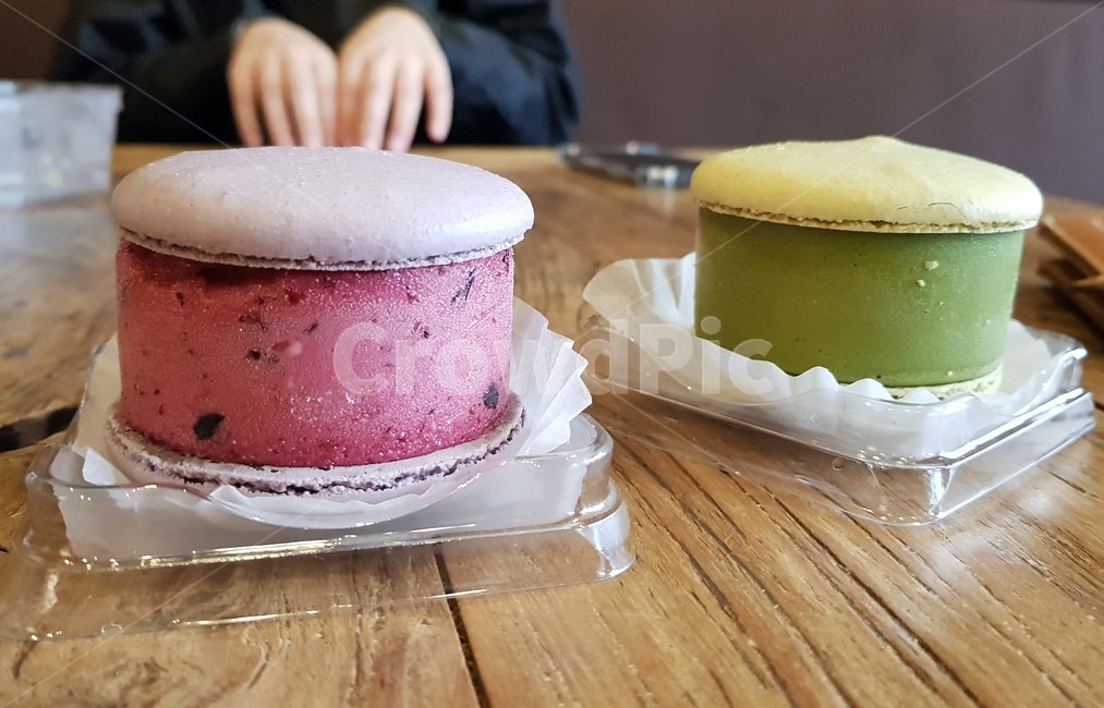 마카롱,아이스마카롱,녹차아이스크림,macaron,뚱카롱,milk,우유,bakery,디저트,dessert,greentea,strawberry,icecream,디저트,간식,후식,dessert,snack