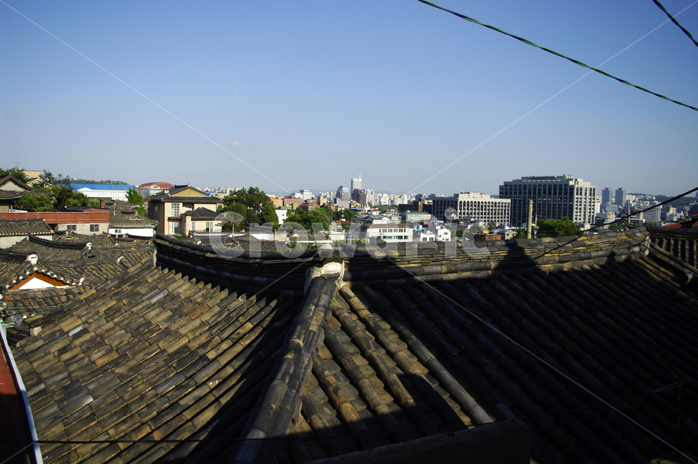 북촌,한옥,주택가,기와지붕,전통가옥,하늘,지붕,roof