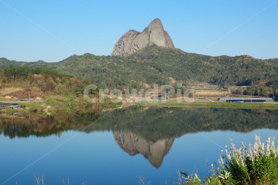 마이산,반영,반월제,진안군,푸른하늘,자연,풍경,nature,landscape,한국자연풍경,한국자연경관,korea nature landscape,outdoors,옥외,water,물