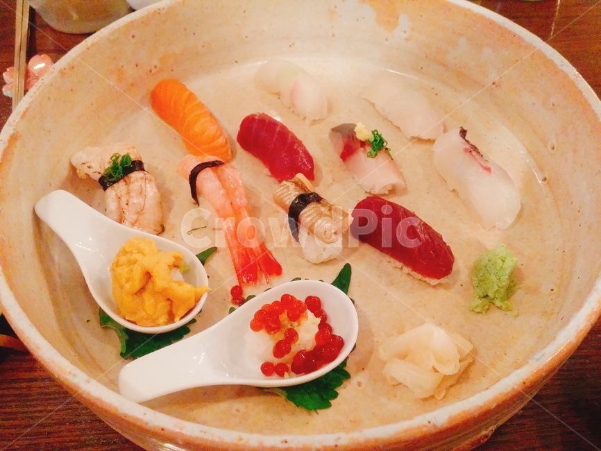 초밥,스시,일식,sushi,날치알,음식,식재료,요리,food,cook,meal,dishes,food reserves,일식,일본음식,일본요리,Japanese food,Japanese dishes,Japanese meal,Japanese cook