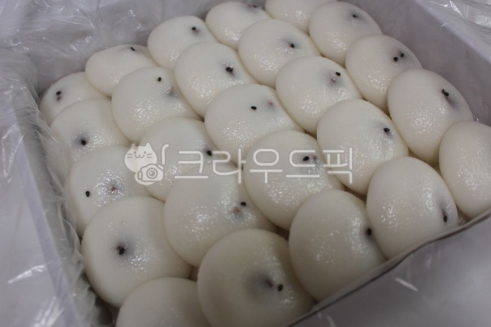 증기떡,방울떡,술떡,잔자기떡,비숑떡,떡,한국디저트