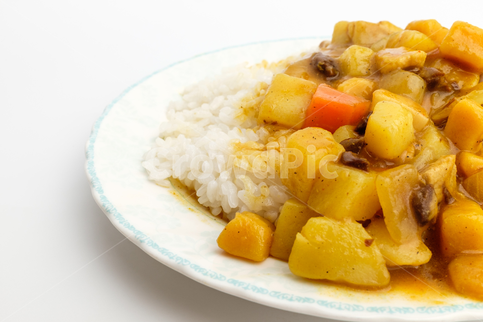 카레,야채,강황,돼지고기,당근,감자,후추,향신료,허브,밥,쌀,양념,소스,카레밥,식사,재료,식재료,음식재료,음식,식품,그릇,인도문화,인도음식,노란색,맛있는,매콤한,달콤한,진한,짭짤한