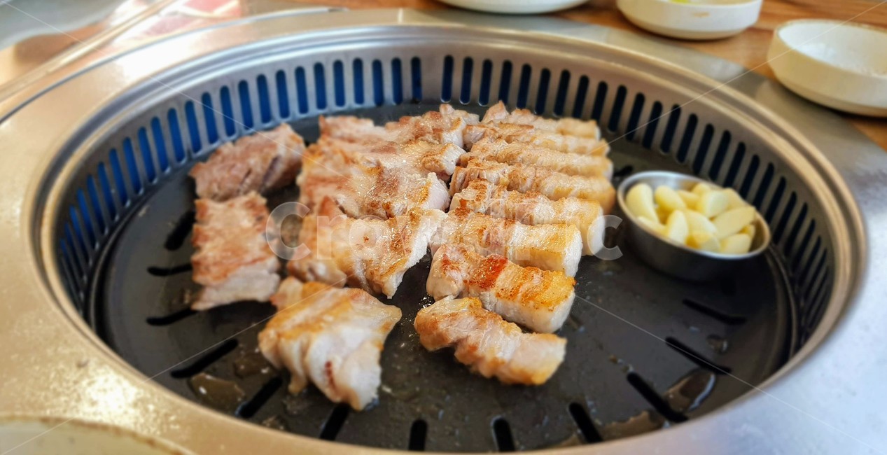 삼겹살,육고기,고기,회식,육식,구이,불판,숯불구이,음식,식재료,요리,food,cook,meal,dishes,food reserves,육류,고기,meat