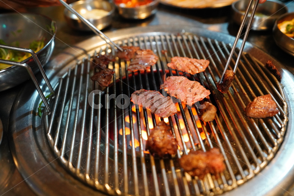 한우,고기,안주,구이,소,먹방,한식,육식,육류,음식,먹거리,식사,음식,식재료,요리,food,cook,meal,dishes,food reserves,육류,고기,meat