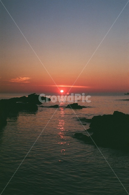 일출,sunrise,바다,sea,자연,nature,붉은하늘,redsky,하늘,sky,옥외,outdoors,필름,film