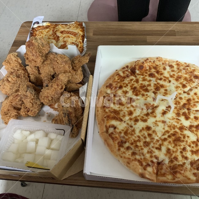 food,치킨,피자,bread,음식