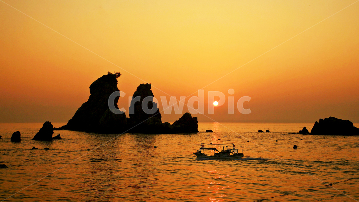 강원도,동해,추암,형제바위,추암일출,추암아침,추암해돋이,추암여명,nature,자연,outdoors,옥외,boat,보트,transportation,교통,자연,풍경,nature,landscape