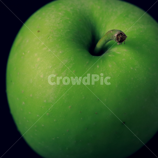 사과,과일,청사과,아오리사과,푸른과일,furit,apple,green,비타민,영양,건강한,음식,자연,신선한,제철과일,과즙,상큼한,디저트,새콤한,달콤한,열매,nature,fresh,juicy,sweet,sour,healthy