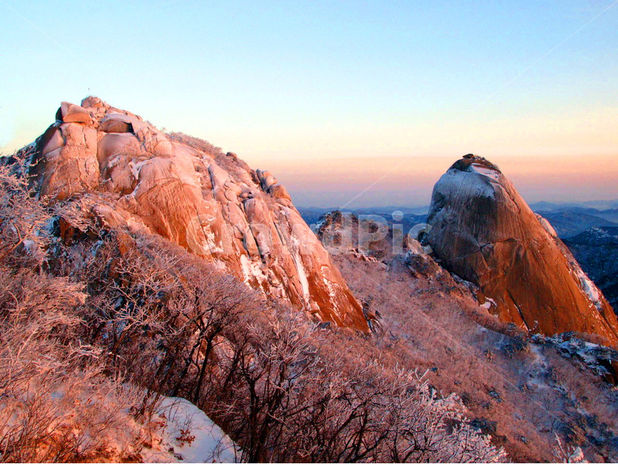 산,겨울,상고대,일출,인수봉,백운대,북한산,겨울,계절,winter,season,자연,풍경,nature,landscape,outdoors,옥외,mountain
