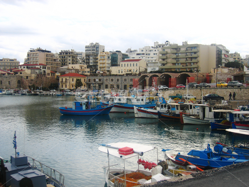 그리스,크레타섬,물,워터프론트,선박,차량,용기,교통,교각,포트,독,보트,greece,crete,water,waterfront,watercraft,vehicle,vessel,transportation,pier,port,dock,boat