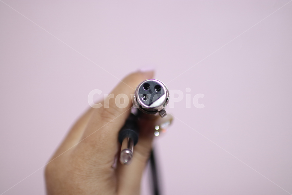 배터리,마이크,콘덴서마이크,전자제품,컴퓨터,하드웨어,electronics,computer,mouse,쥐,hardware,human,인간,person,사람,정보통신기술,전자기기,전자제품,it,information,technology,electronic equipment